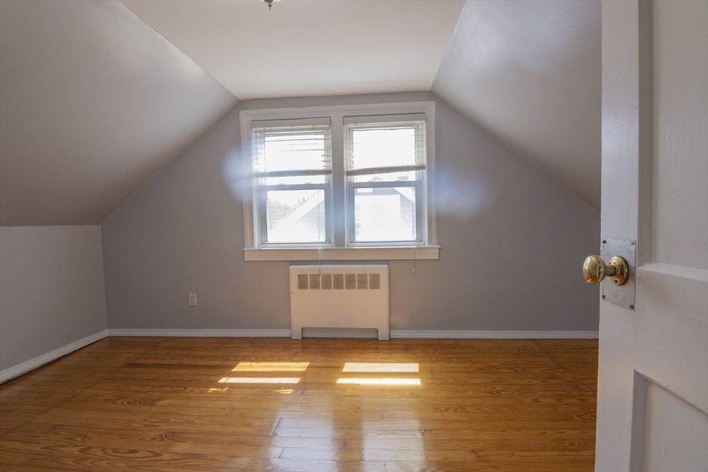 33 Altoona Rd Dedham, MA 02026
