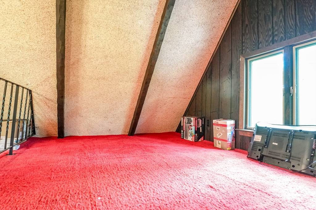 7 Holly Circle Barre, MA 01005