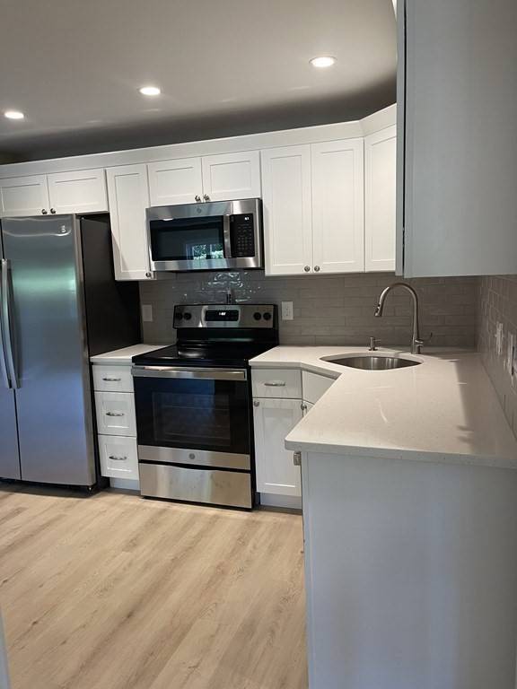 Bridgewater, MA 02324,180 Main #2203