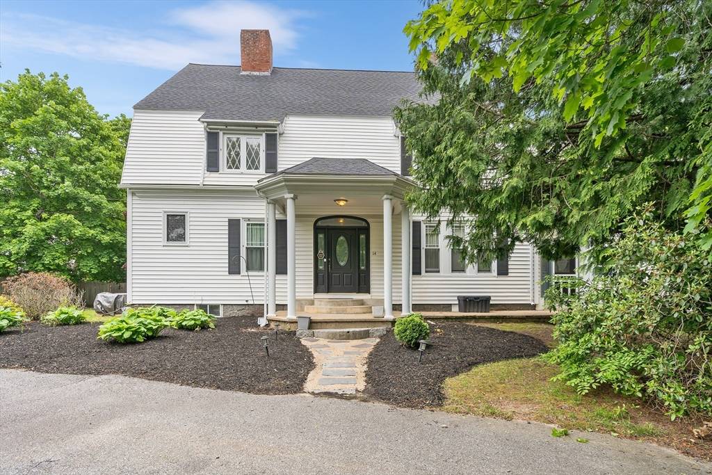 Kingston, MA 02364,14 Wapping Rd