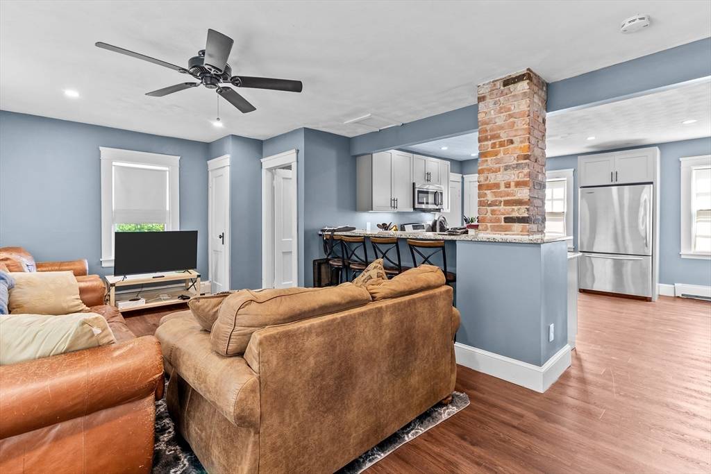 504 Warren East Providence, RI 02914