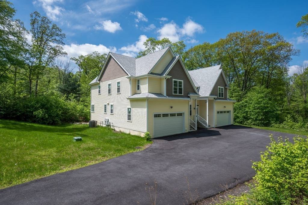 Boylston, MA 01505,233A Green St #A