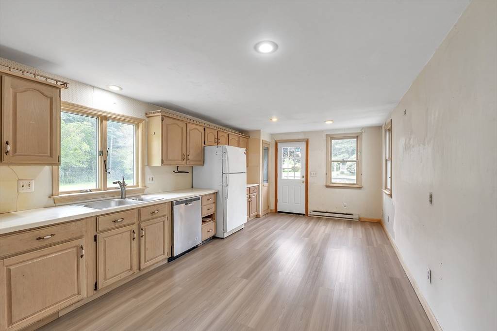 Southbridge, MA 01550,45 Alpine Dr
