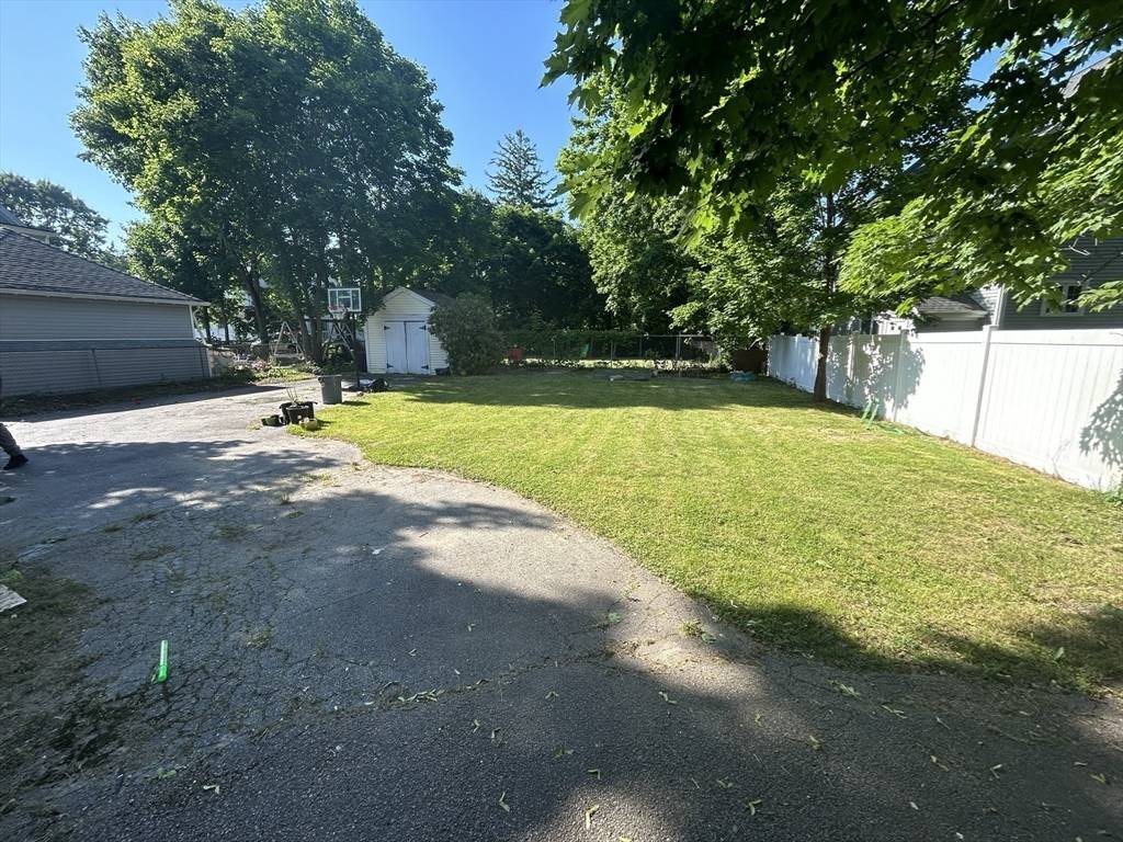 Brockton, MA 02301,55 Cushing Ave #1