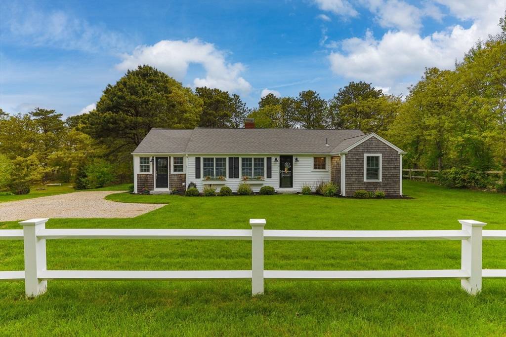 Harwich, MA 02645,78 Long Rd