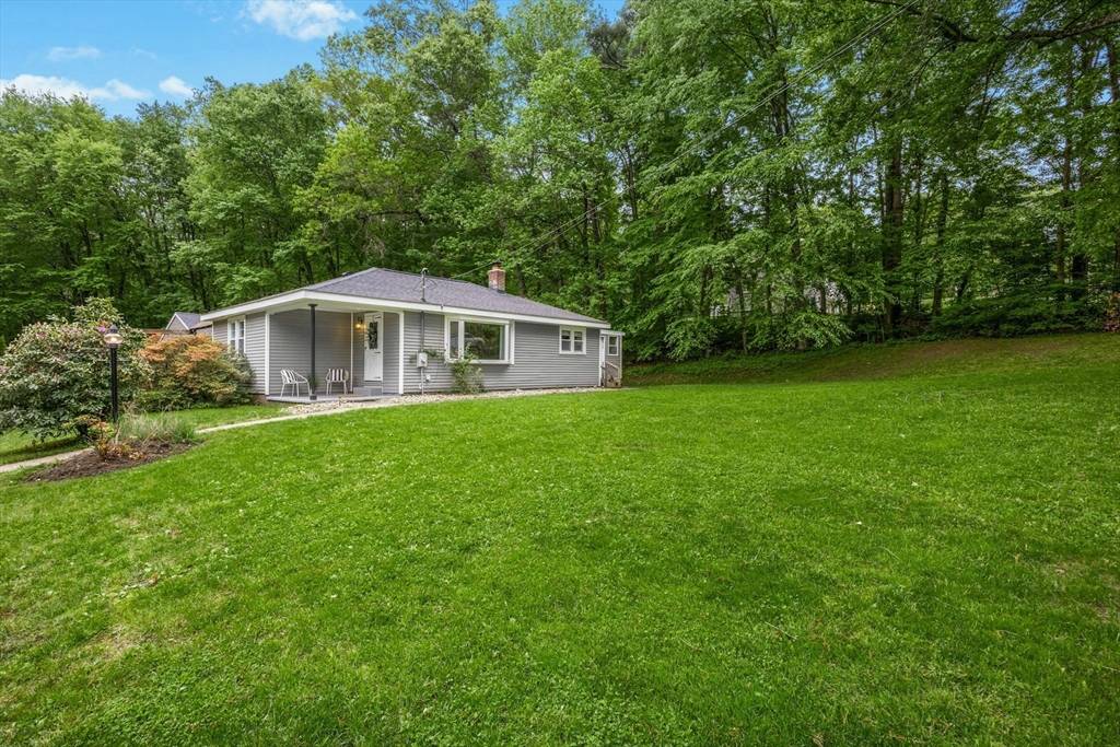 Sutton, MA 01590,15 Dodge Hill Rd