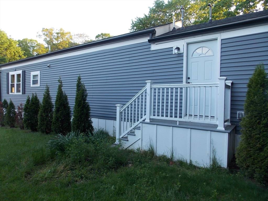 Marlborough, MA 01752,100 Phelps St. #1