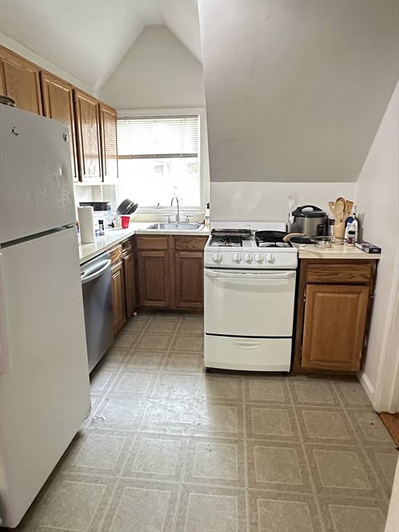 Boston, MA 02135,27 Orkney Road #2