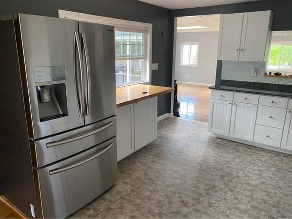 Burlington, MA 01803,107 Lexington St