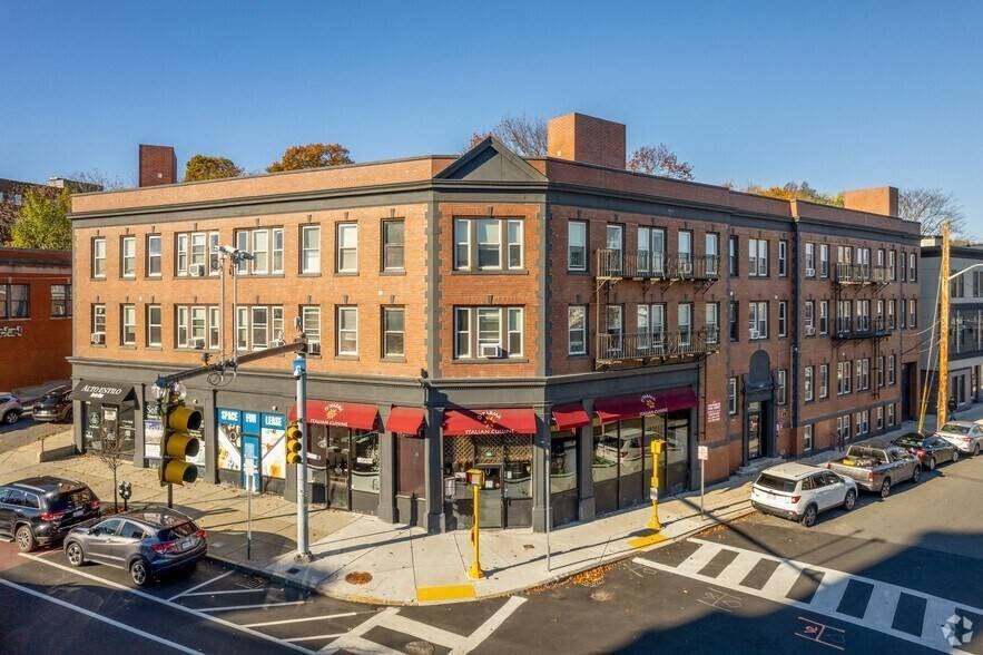 Revere, MA 02151,10 Yeamans St #22