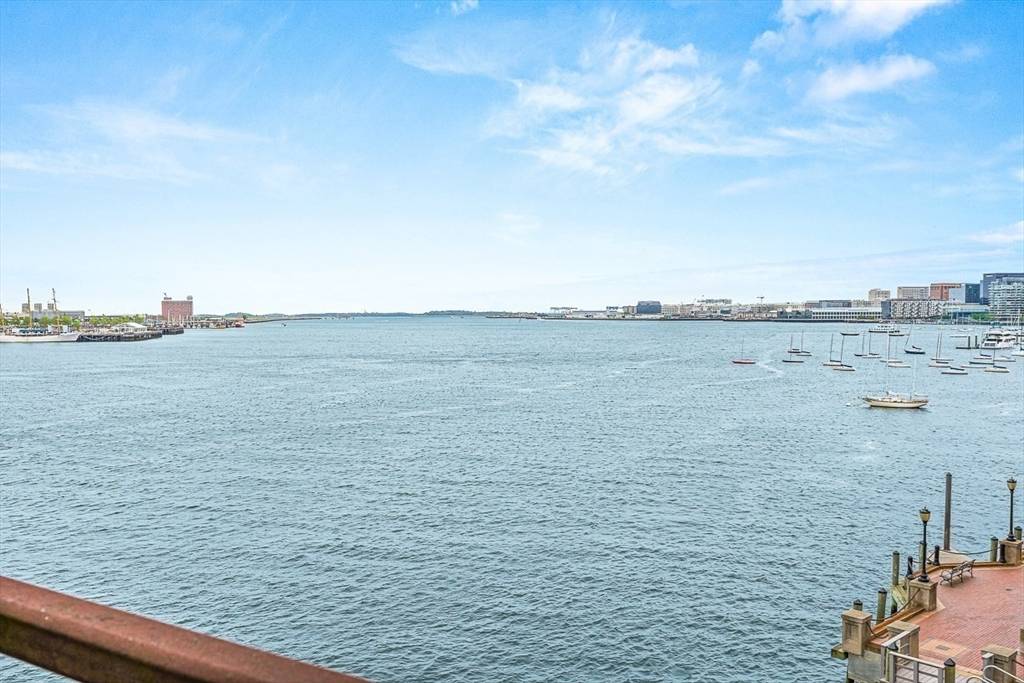 Boston, MA 02109,50 Battery St #311