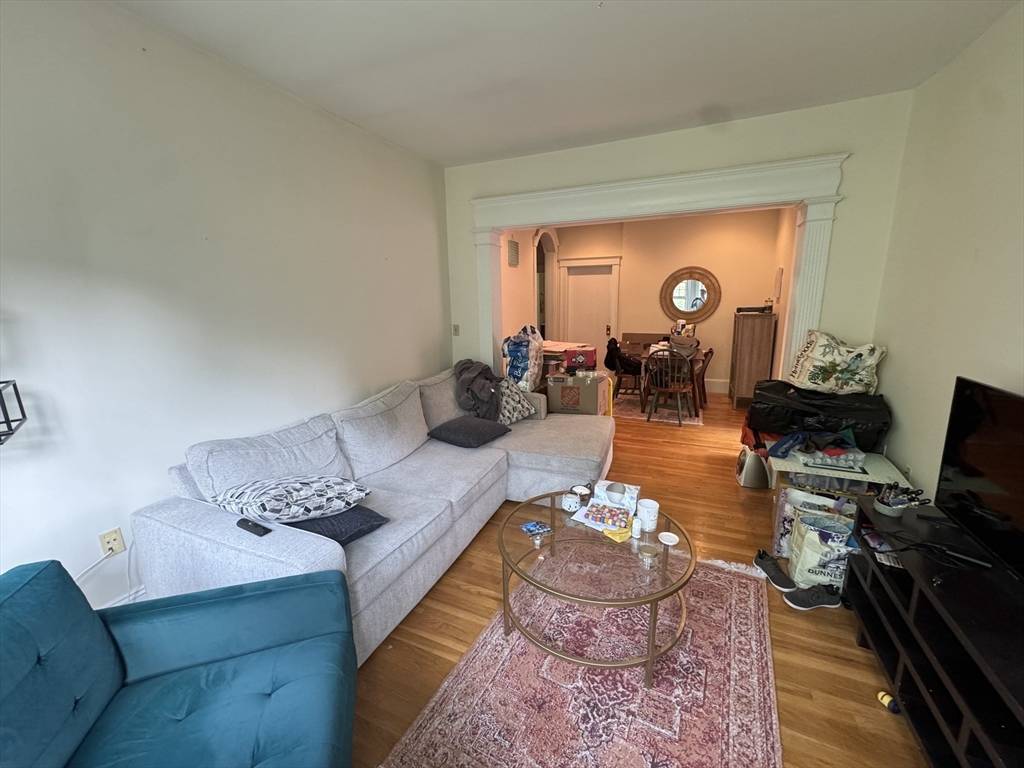 Brookline, MA 02446,47 Mason Ter #5