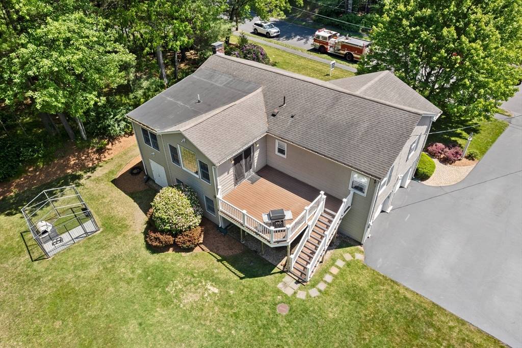 North Reading, MA 01864,33 Shady Hill Dr