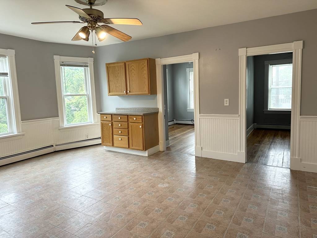 Brockton, MA 02302,38 Sawtell Avenue #1