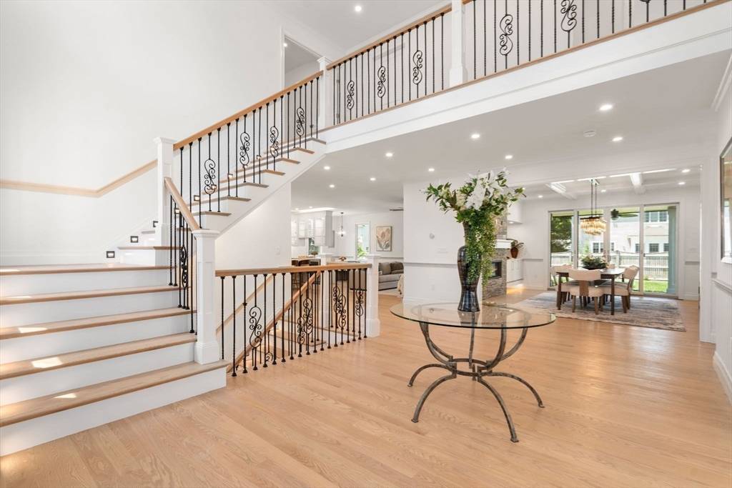 Needham, MA 02492,57 Mayflower Road