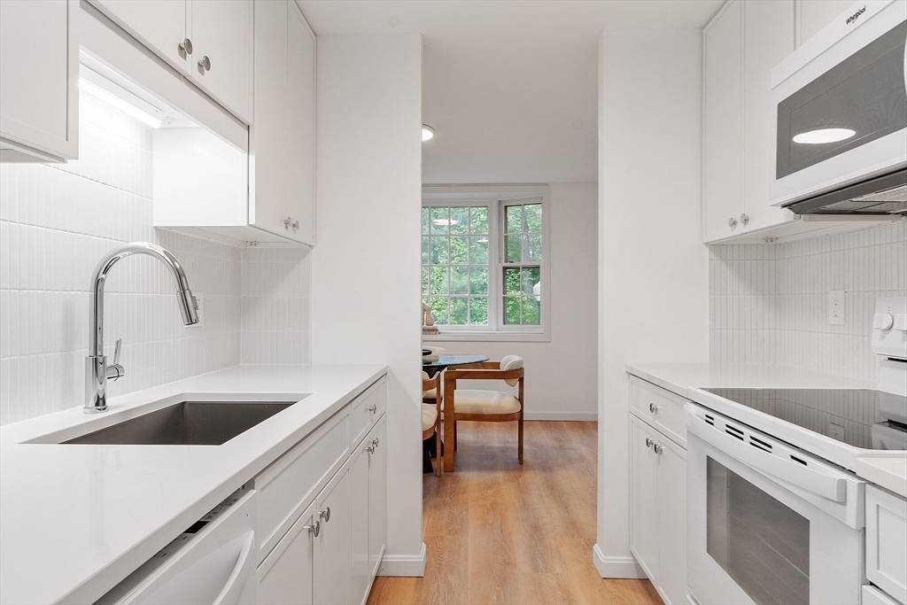 134 Patrick Road #134 Tewksbury, MA 01876
