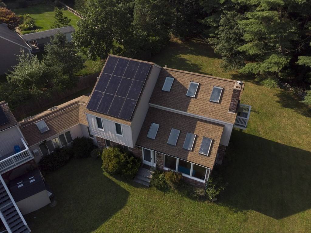 Westford, MA 01886,4 Sterling Ln #A