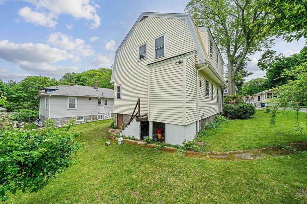Quincy, MA 02170,35 Acton St
