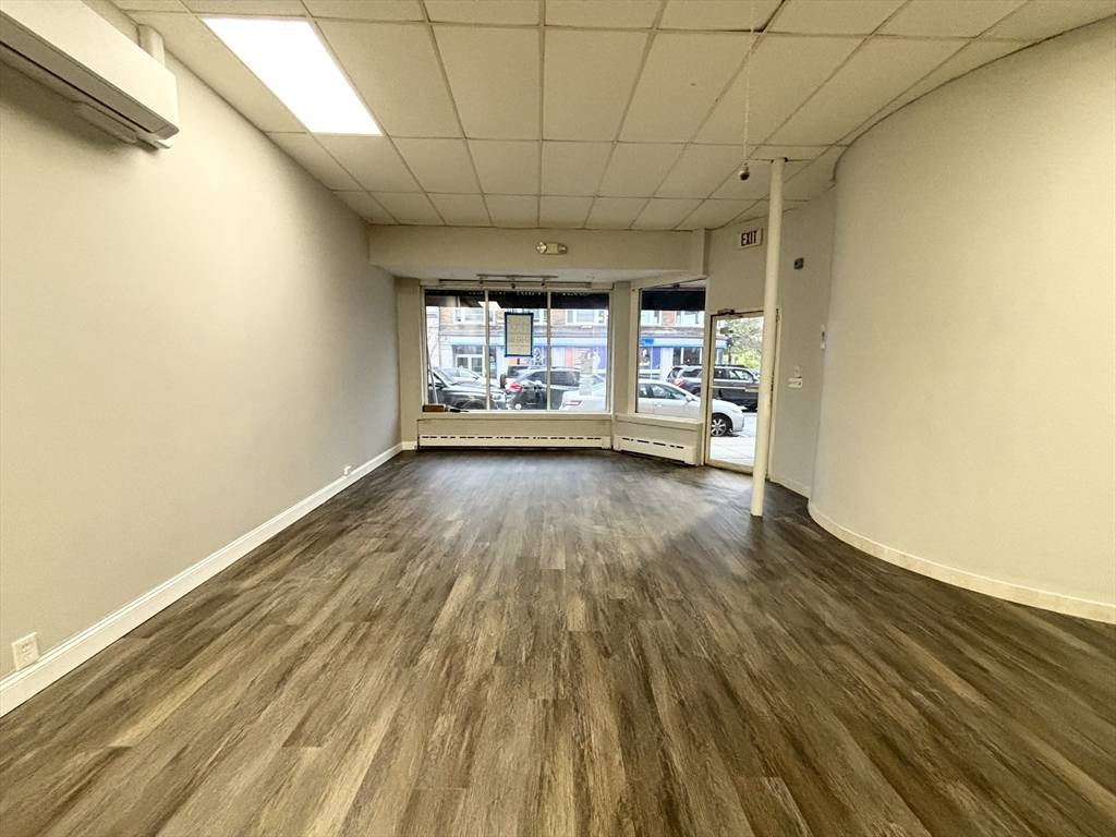 Medford, MA 02155,10 Salem Street