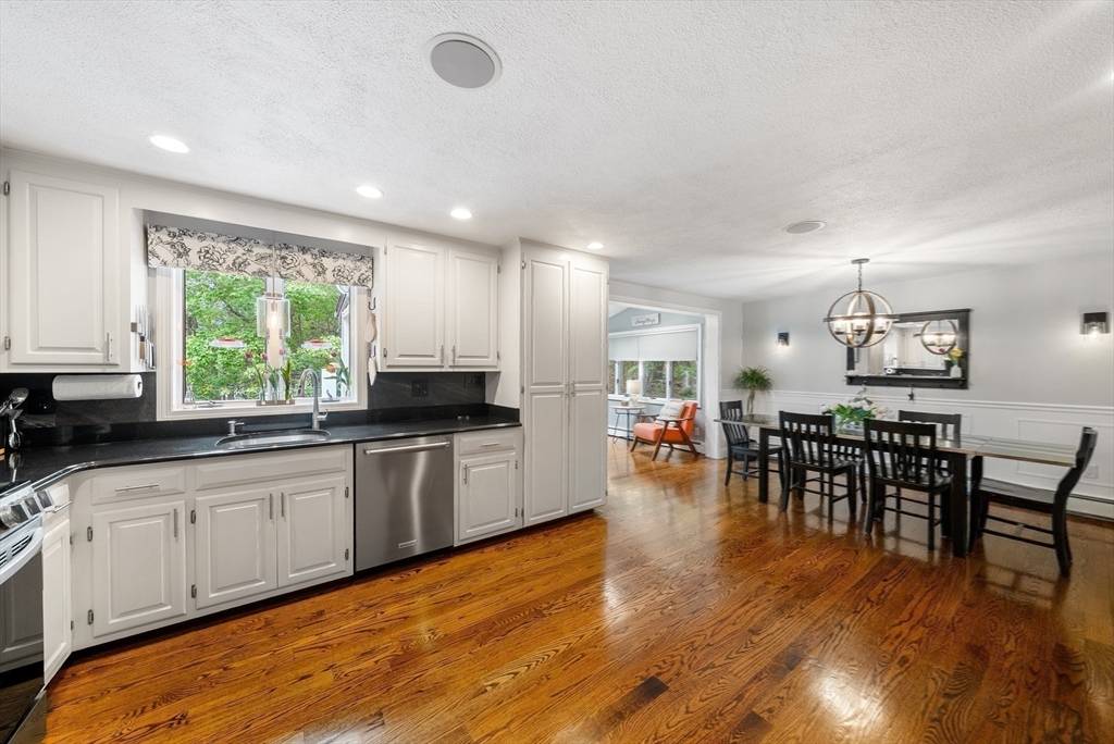 Natick, MA 01760,12 Nancy Road