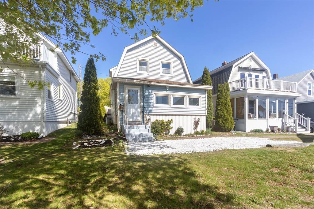 Hull, MA 02045,50 Whitehead Ave #B
