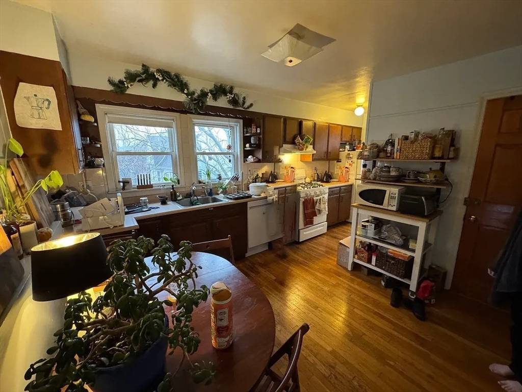Somerville, MA 02144,21 Sartwell #3