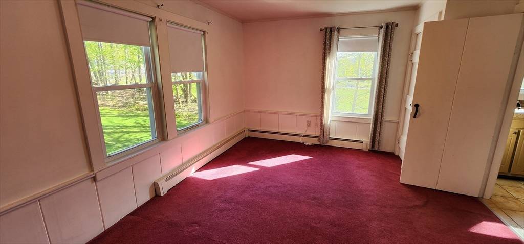 Foxboro, MA 02035,188 South St #2B