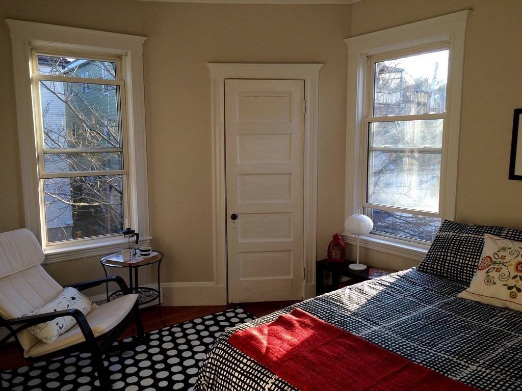 Brookline, MA 02467,12 White Ave #3