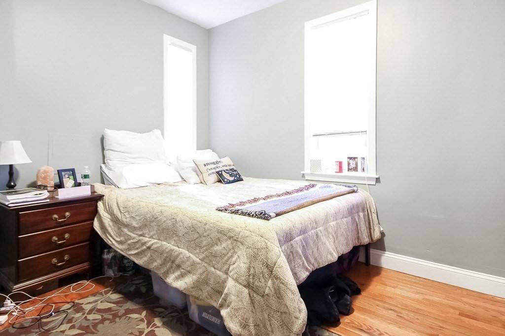 Somerville, MA 02143,9 Concord Ave #1