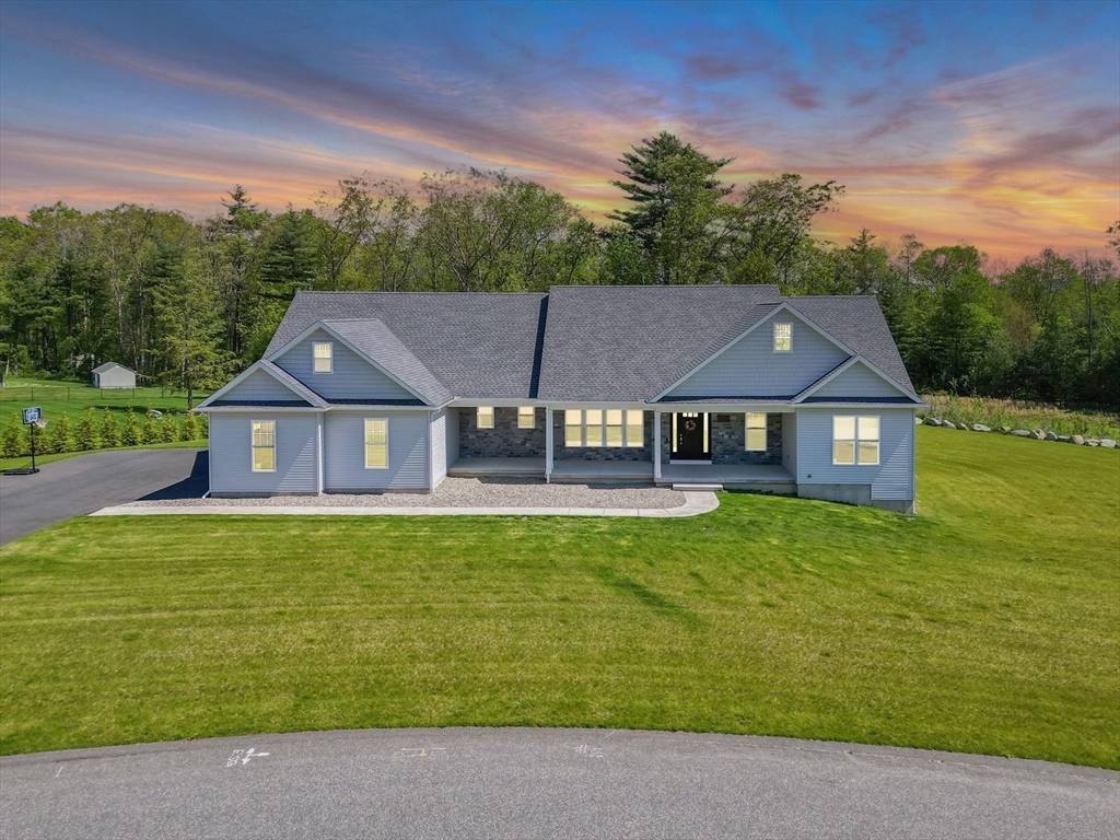 Ludlow, MA 01056,2 Turning Leaf Rd