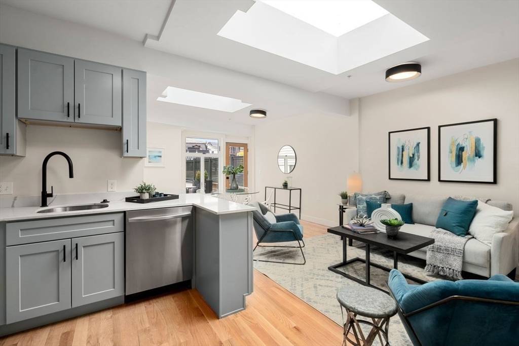 Cambridge, MA 02140,202 Elm St. North #3