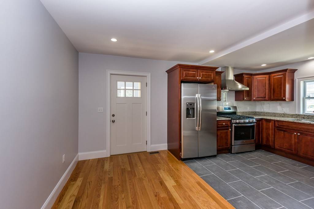 Boston, MA 02122,31 Duncan Street #2