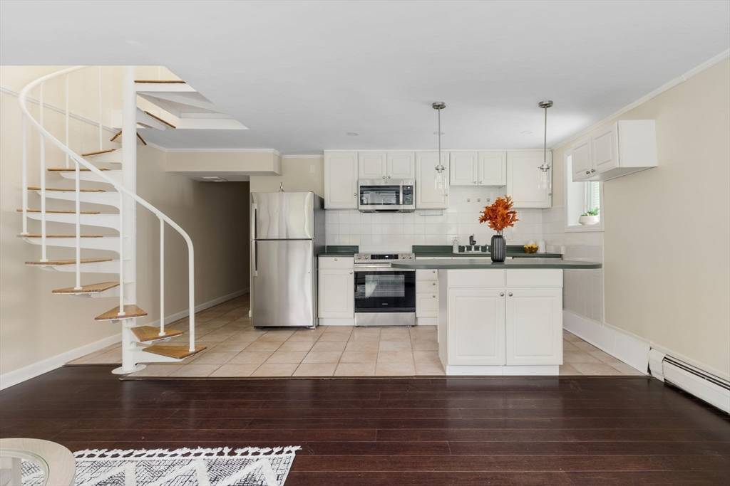 Cambridge, MA 02139,26 Inman Street #1D