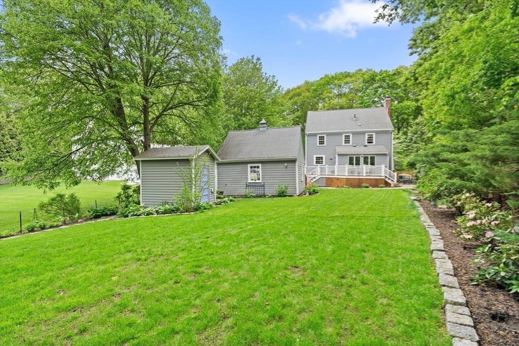 Milton, MA 02186,127 Allerton Rd