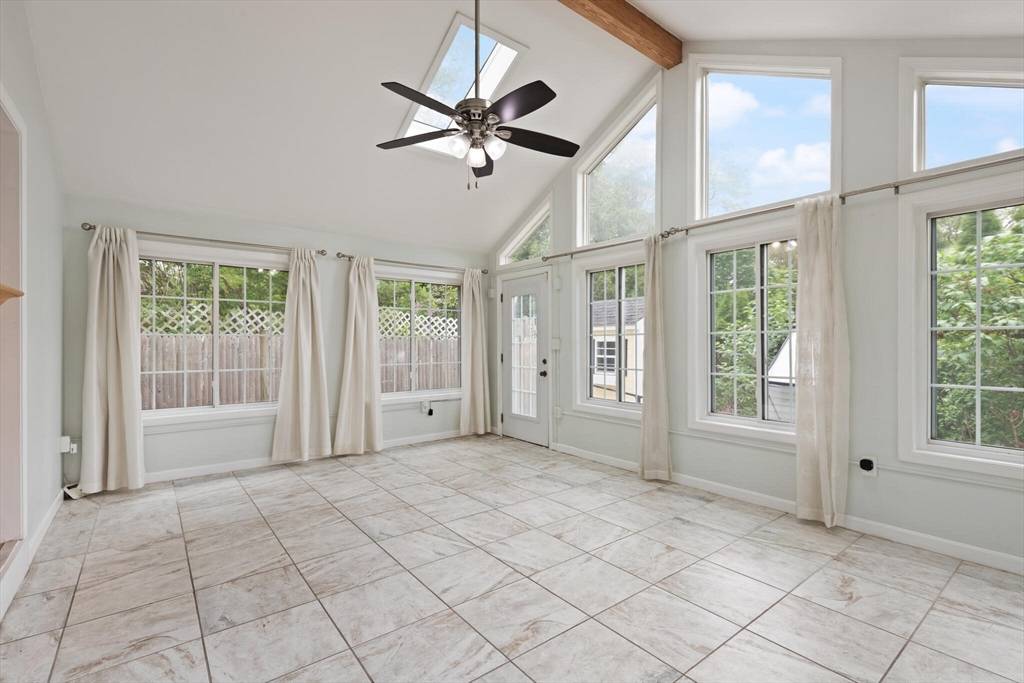 Lexington, MA 02421,4 Homestead St