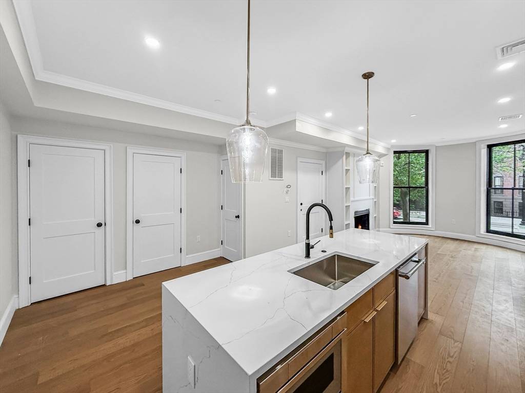 667 Tremont Street #2 Boston, MA 02118