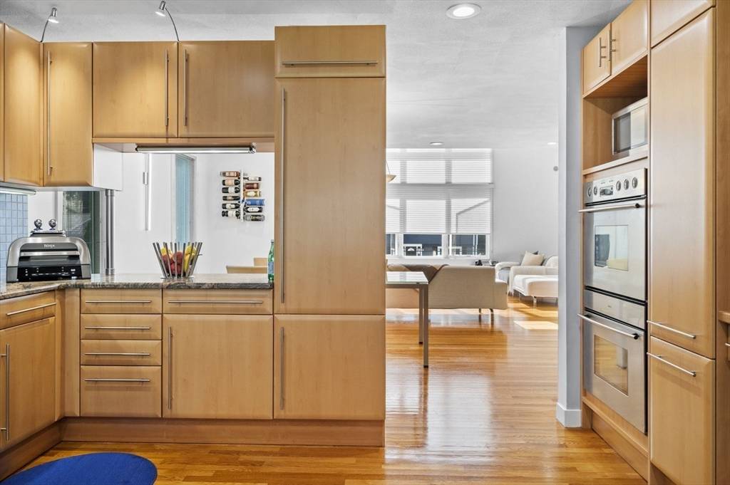 26 Sherwood Rd Swampscott, MA 01907