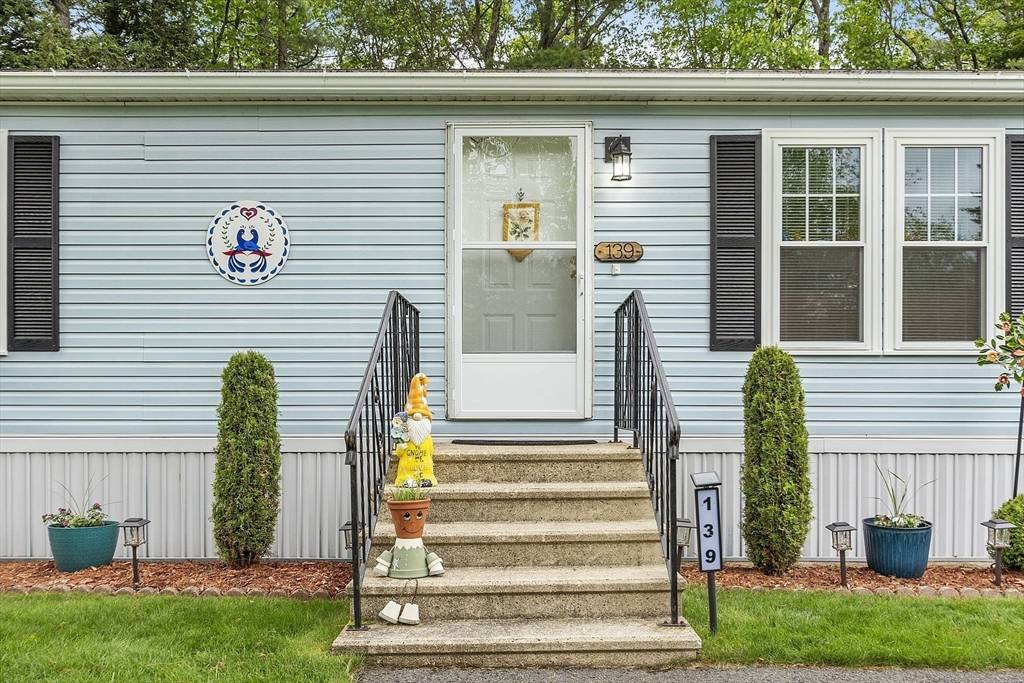 Athol, MA 01331,139 Millers River Dr