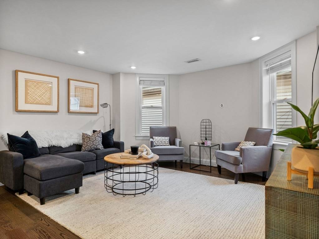 Somerville, MA 02145,22 Otis Street #2