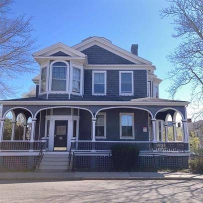 New Bedford, MA 02740,542 County Street #4