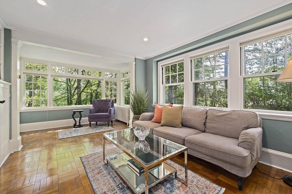 19 Ridge Rd Newton, MA 02468