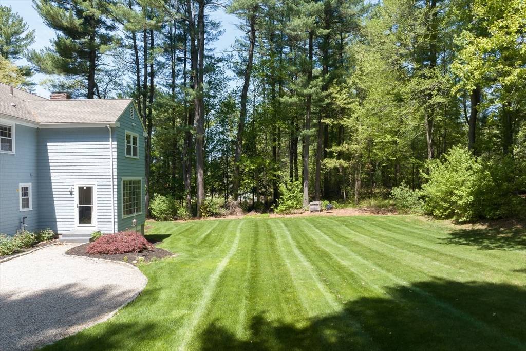 Weston, MA 02493,22 Bradford Road