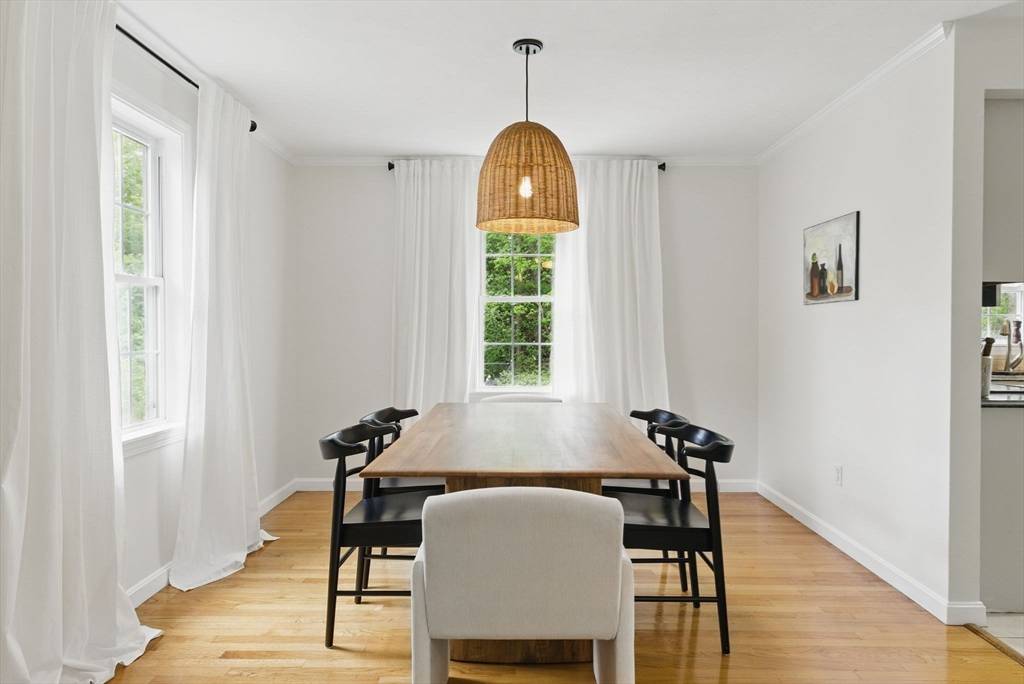 507 Towne St North Attleboro, MA 02760