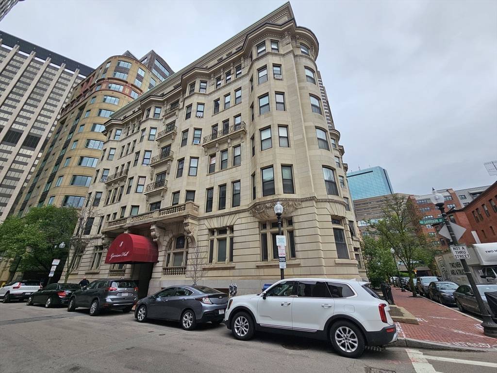 Boston, MA 02116,8 Garrison St #500