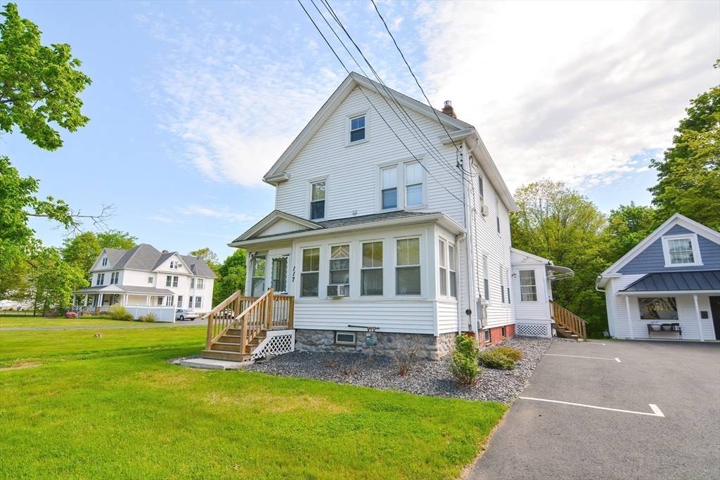 West Boylston, MA 01583,117 Worcester St
