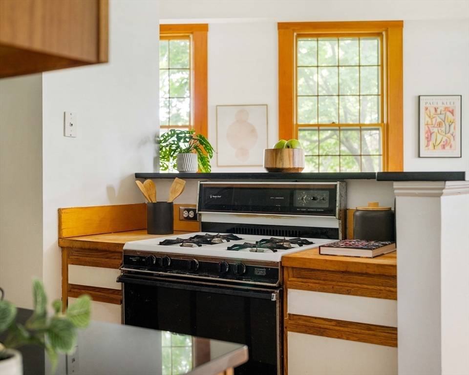 87 Bristol Street #3C Cambridge, MA 02139
