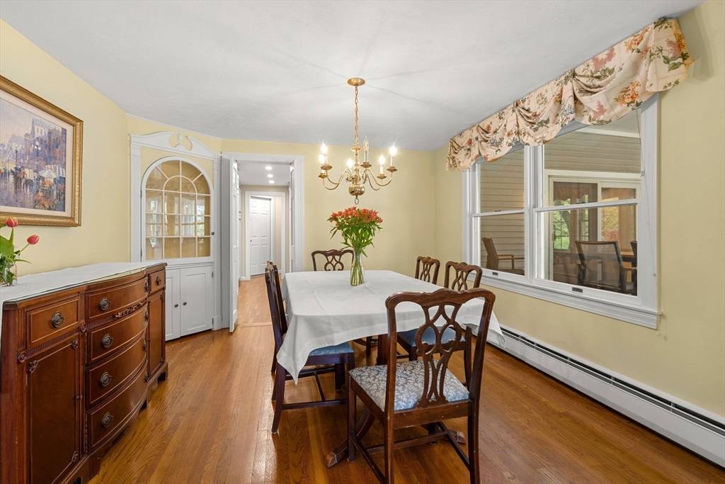 Marblehead, MA 01945,4 Crestwood