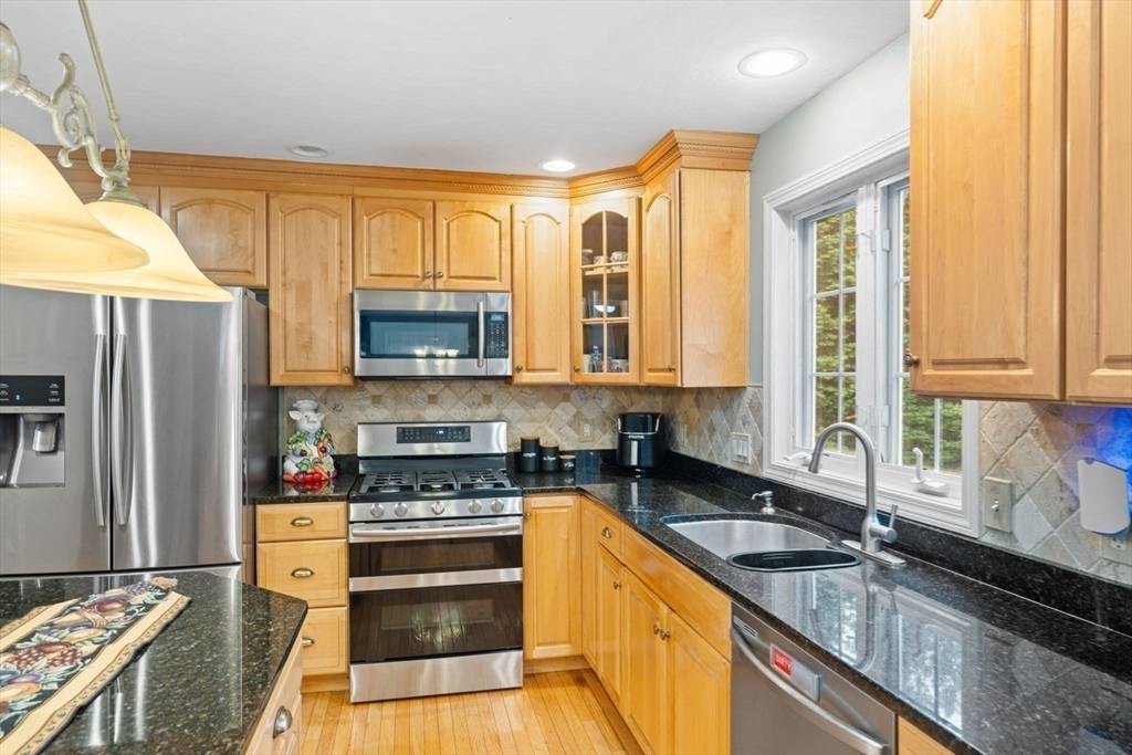 Sturbridge, MA 01566,16 Preserve Way