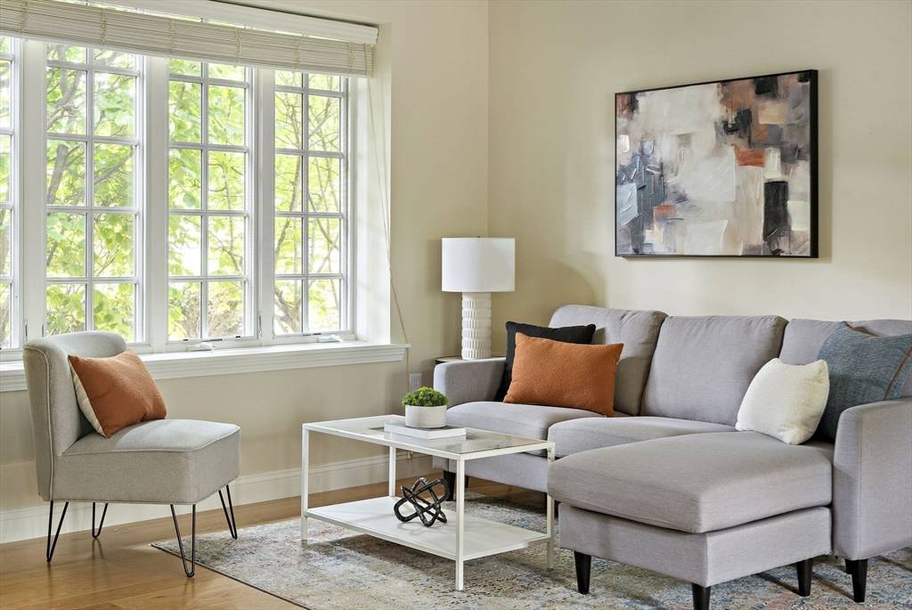 Cambridge, MA 02140,312 Rindge Avenue #2