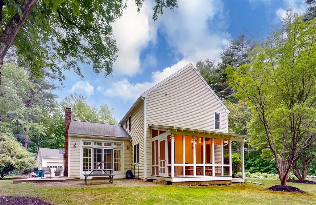 Acton, MA 01720,79 Charter Rd